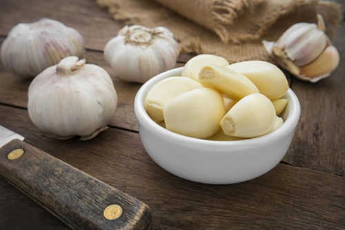cách điều trị sùi mào gà tại nhà bằng tỏi cách điều trị sùi mào gà tại nhà bằng tỏi