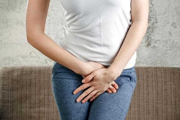 khi nào cần đi khám phụ khoa online