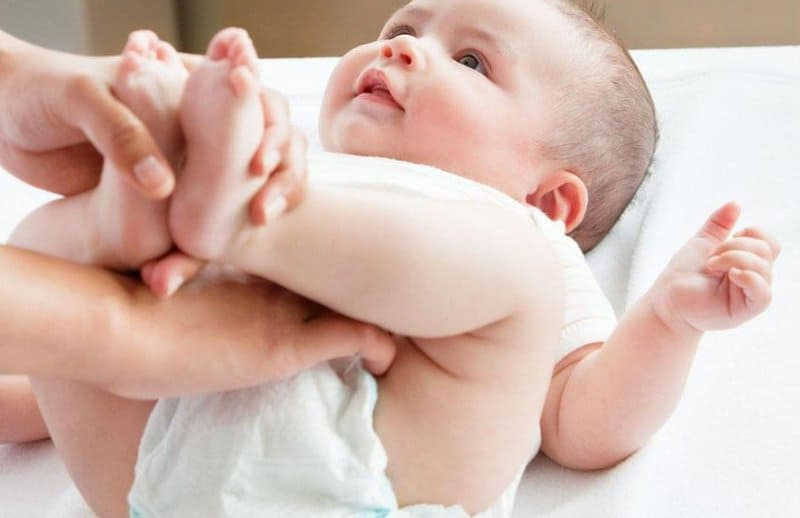những dấu hiệu bất thường khi nong bao quy đầu cho trẻ em