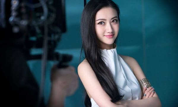 phụ nữ thông minh trông như thế nào