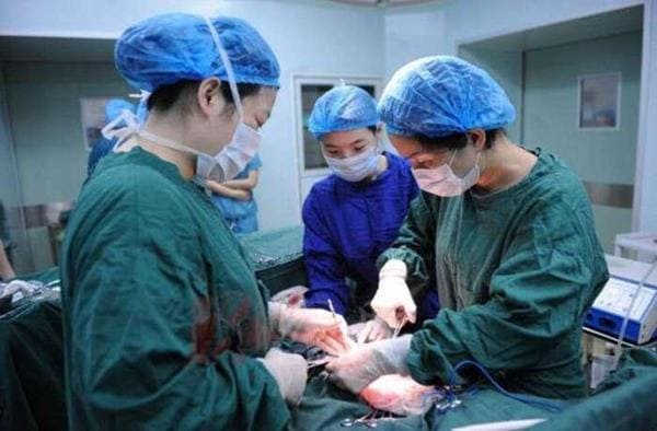 nong gắp thai là thế nào