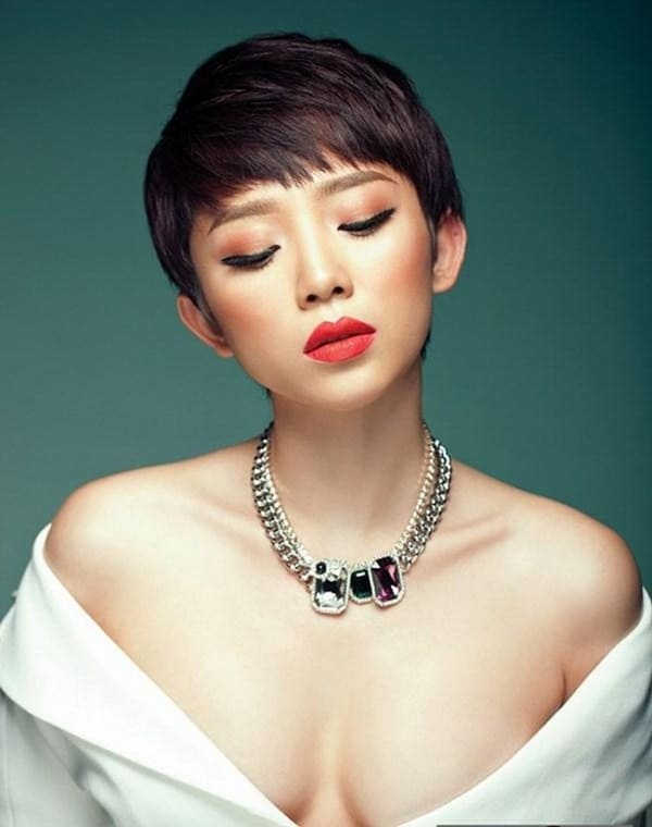 xương quai xanh đẹp 2